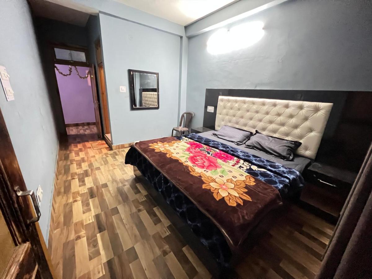 Shanti Cafe & Hostels Kasol Buitenkant foto