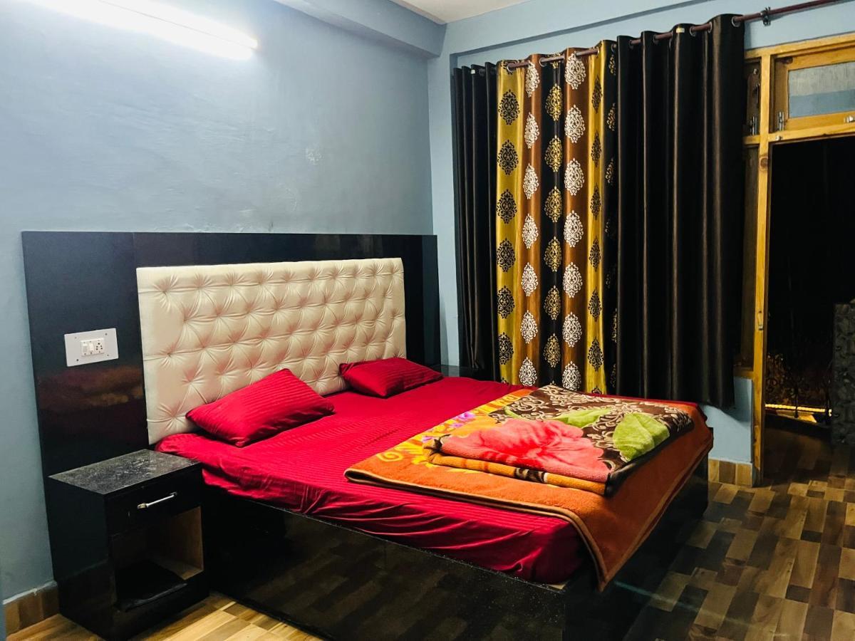 Shanti Cafe & Hostels Kasol Buitenkant foto